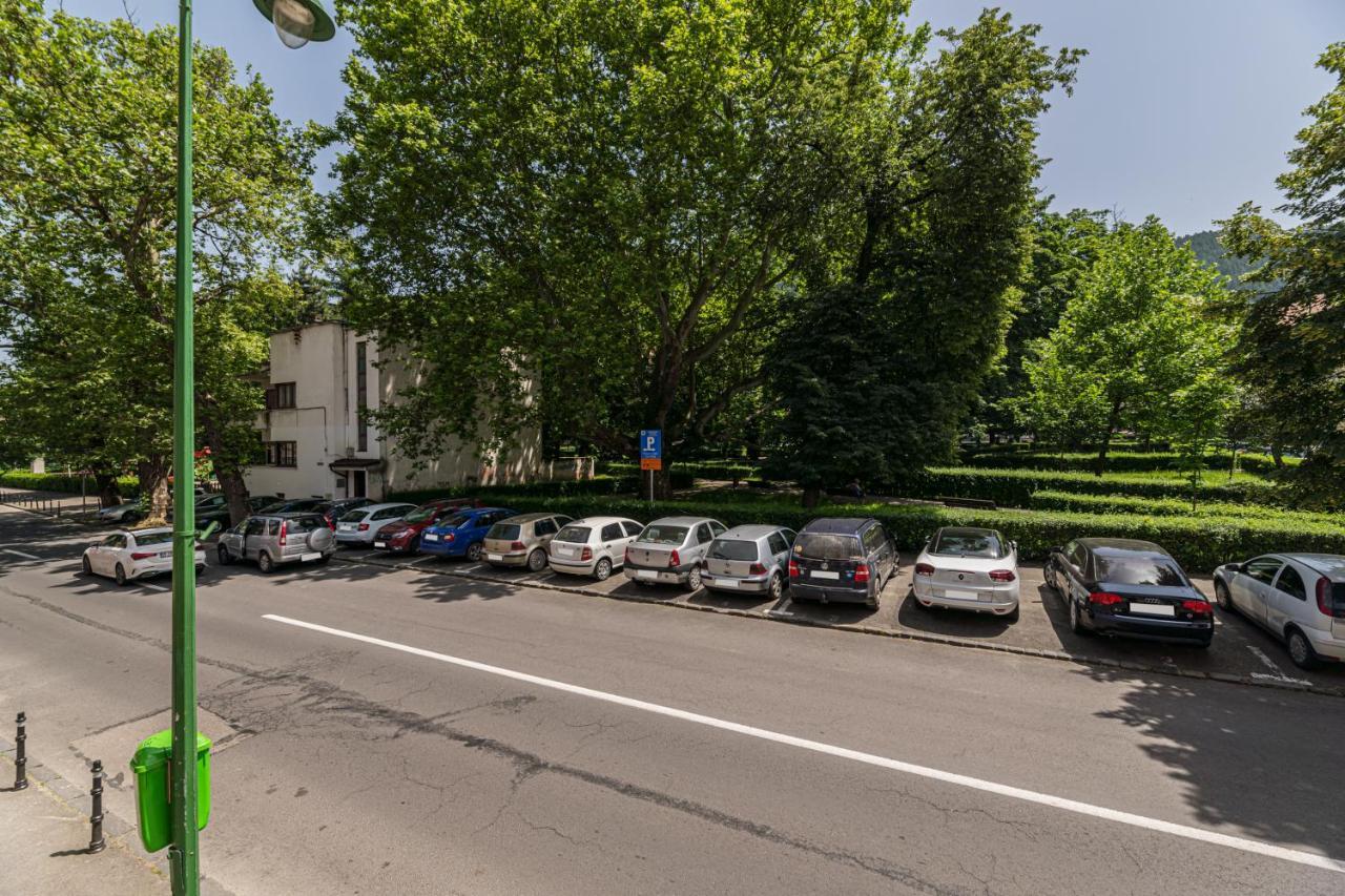 Sabin Apartments Private Parking Брашов Екстер'єр фото