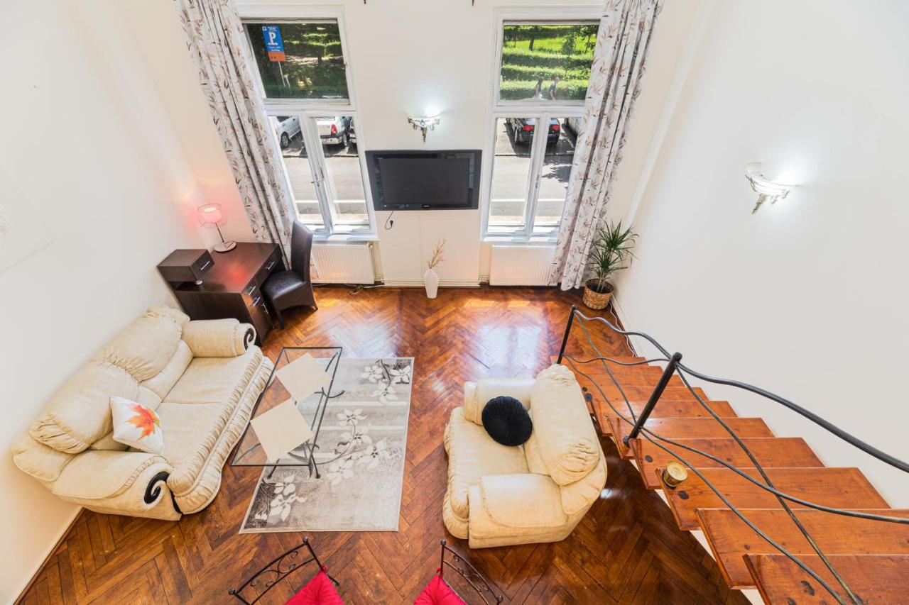 Sabin Apartments Private Parking Брашов Екстер'єр фото