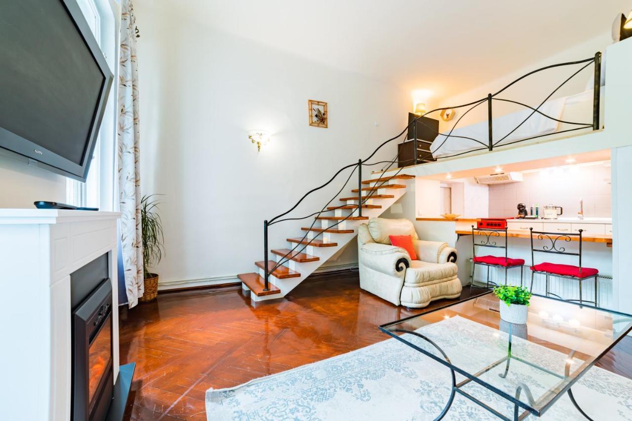 Sabin Apartments Private Parking Брашов Екстер'єр фото