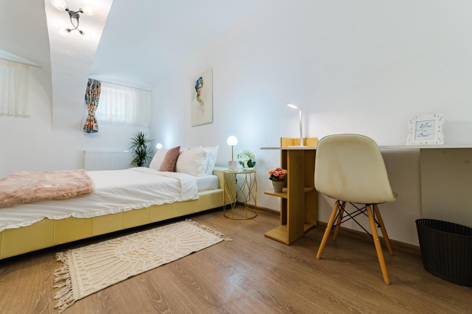 Sabin Apartments Private Parking Брашов Екстер'єр фото
