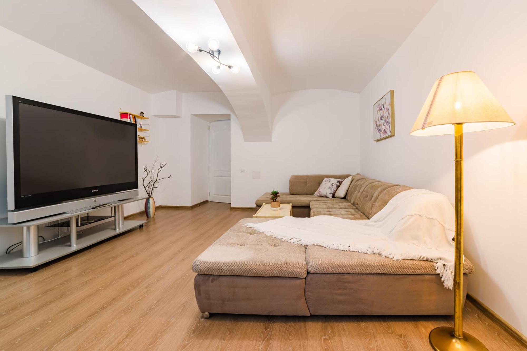 Sabin Apartments Private Parking Брашов Екстер'єр фото